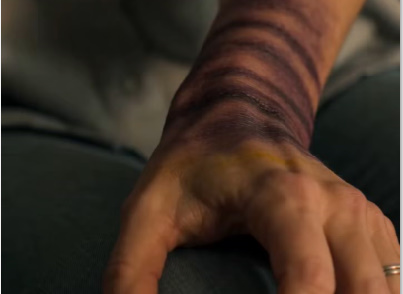 My husband screamed at me not to touch the blanket. One second later, my dad saw the bruises—and every lie died instantly.